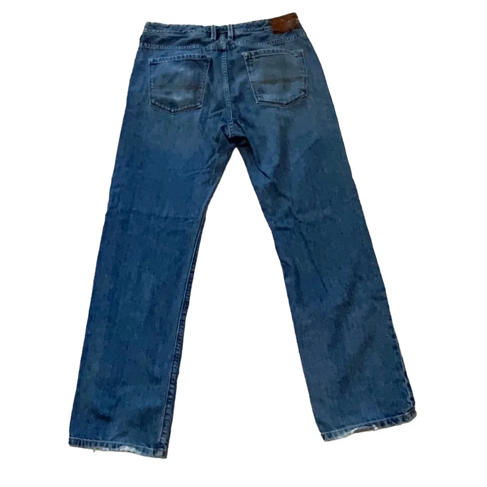 Tommy Bahama Men’s Dark Wash Denim Jeans Standard Strait Leg Measures 32x30 - Picture 2 of 11